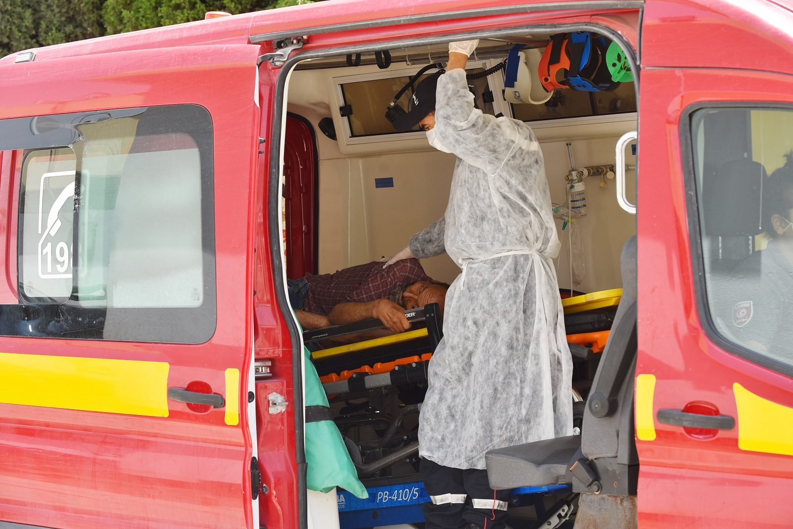 فيديو لمدير مستشفى بتونس