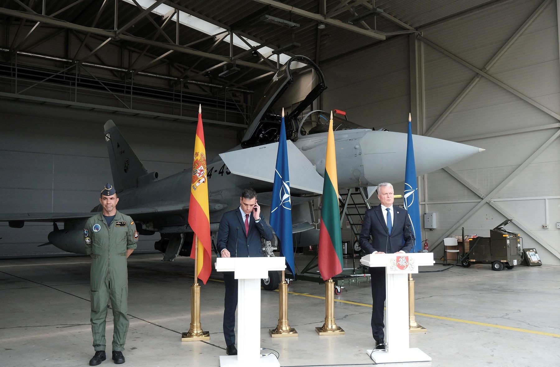 طائرة روسية إسبانيا ليتوانيا