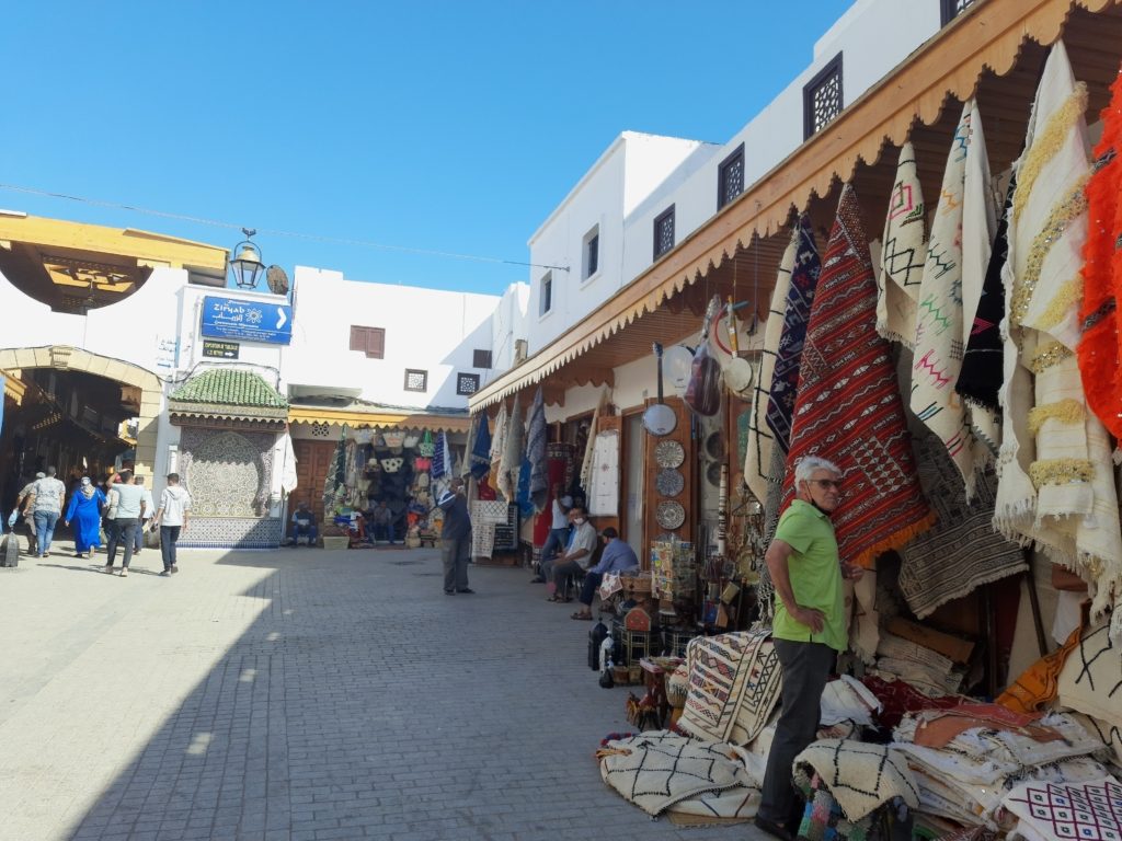 شارع القناصل في المغرب - خاص