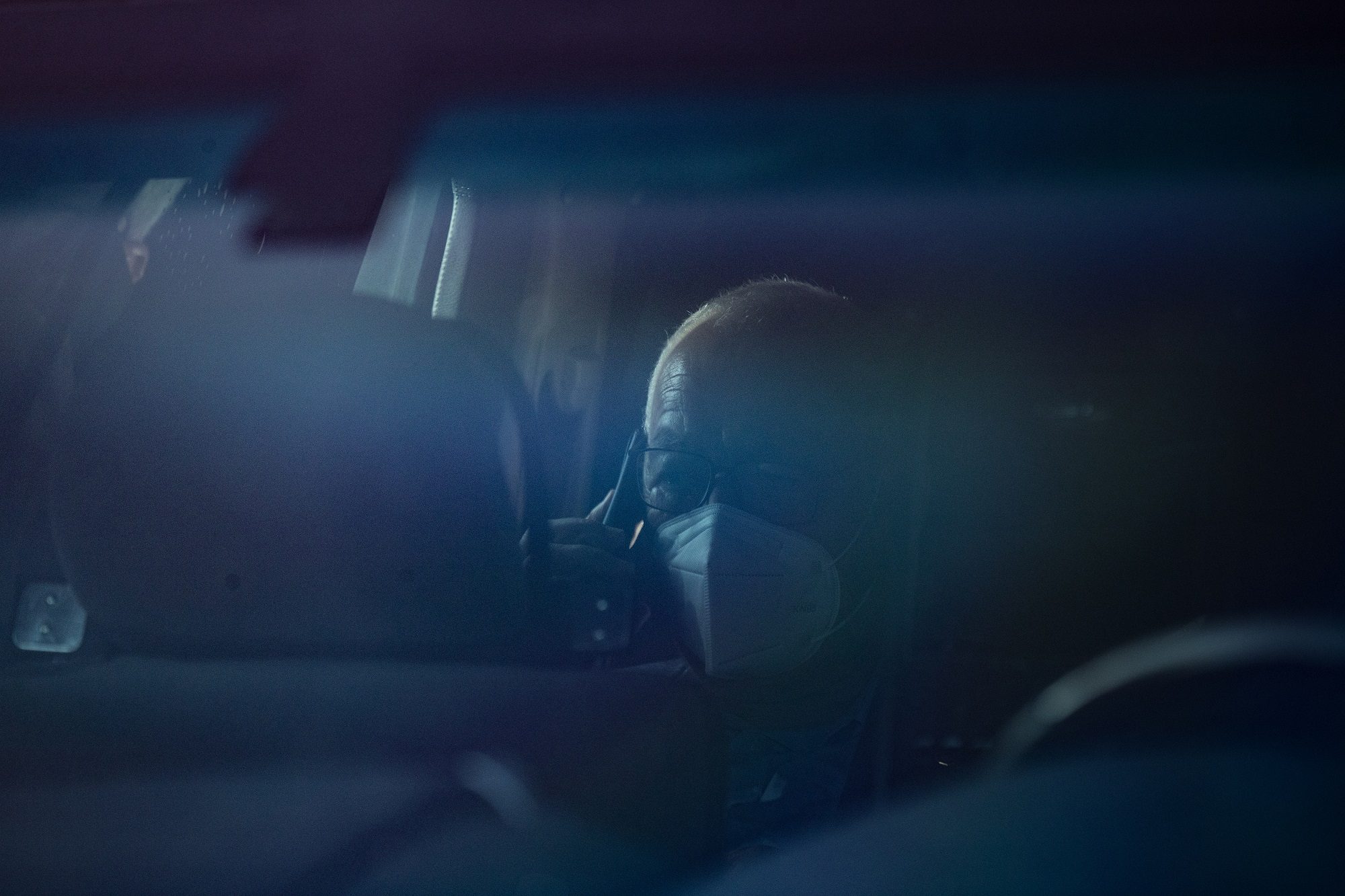 الغنوشي يبدأ اعتصاماً أمام برلمان تونس “المغلق”.. محيط المجلس يشهد احتقاناً وانتشاراً أمنياً كثيفاً