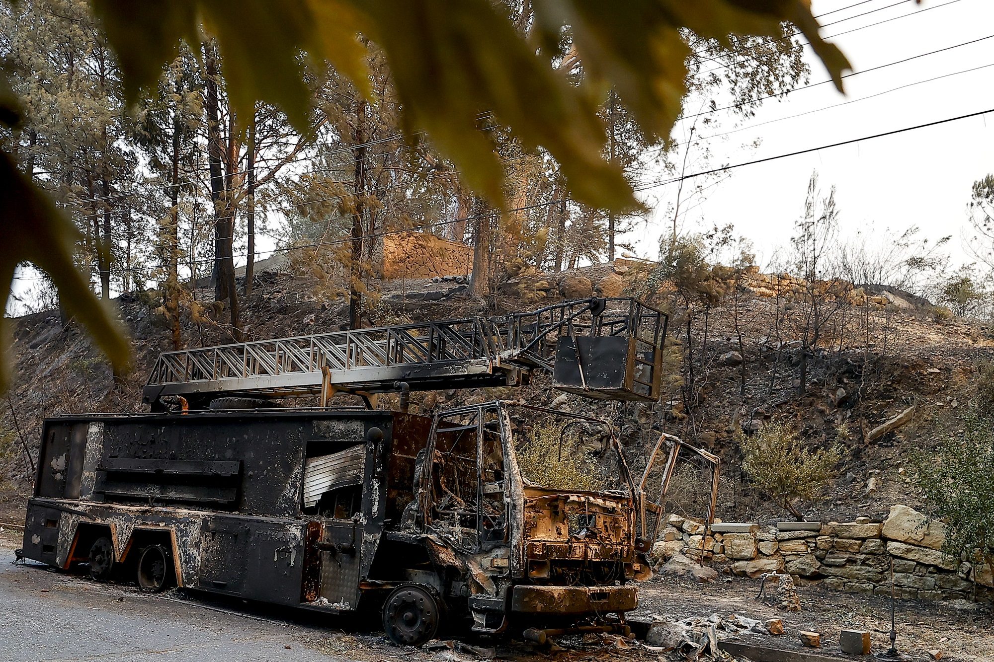 حرائق تركيا تواصل انتشارها لليوم الثالث.. فيديوهات صادمة لـ 58 موقعاً شهدت خسائر بشرية ومادية، والنيابة تحقق