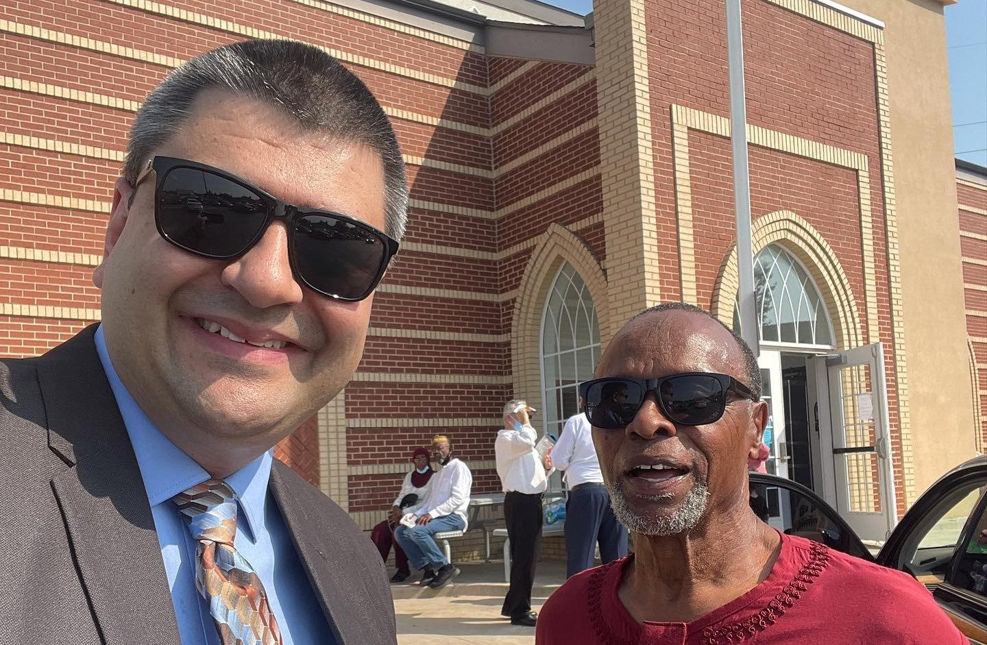 مركز رياضي أمريكي يضطر للإغلاق بعد أزمة مع المسلمين.. رفع شعاراً “عنصرياً” والمسلمون لجأوا للقضاء