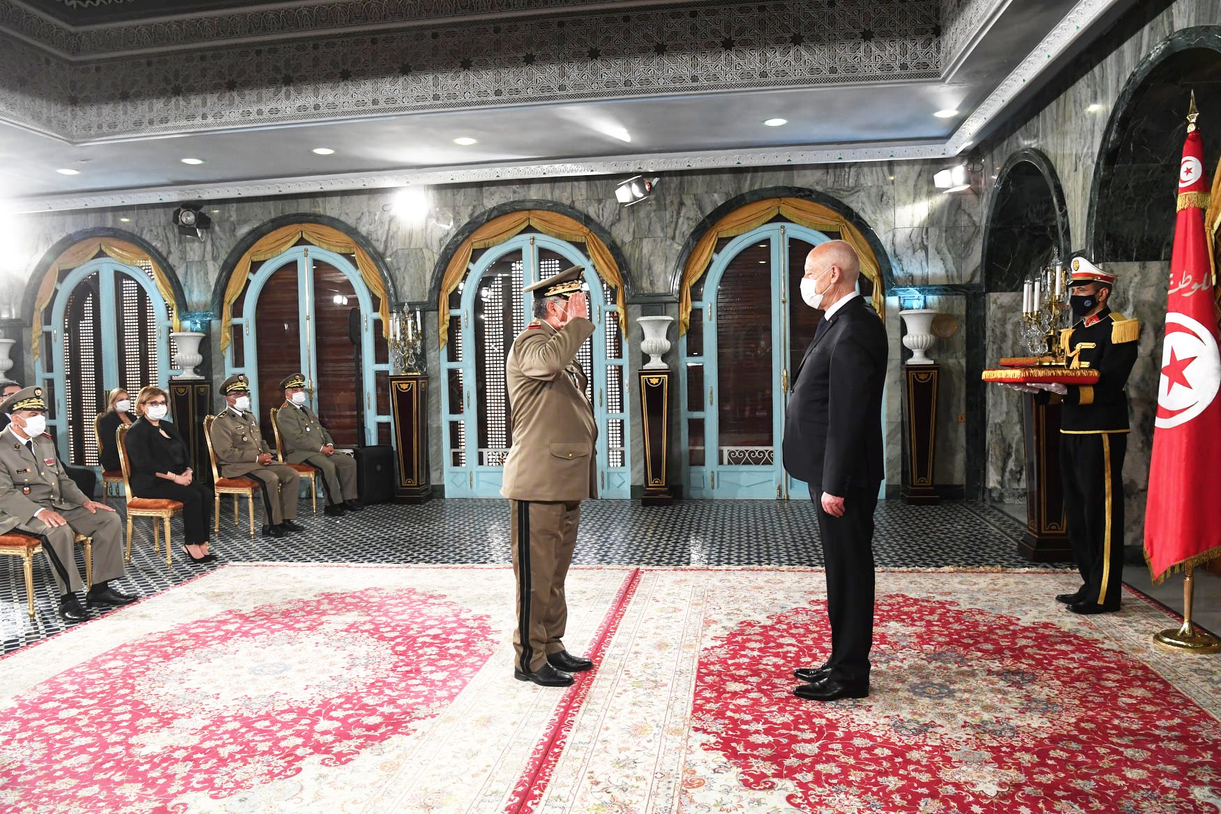 الأزمة التونسية.. ما احتمالات التوصل إلى حل بين قيس سعيد ومعارضيه، وهل يحسم “القضاء الأعلى” الأمر؟