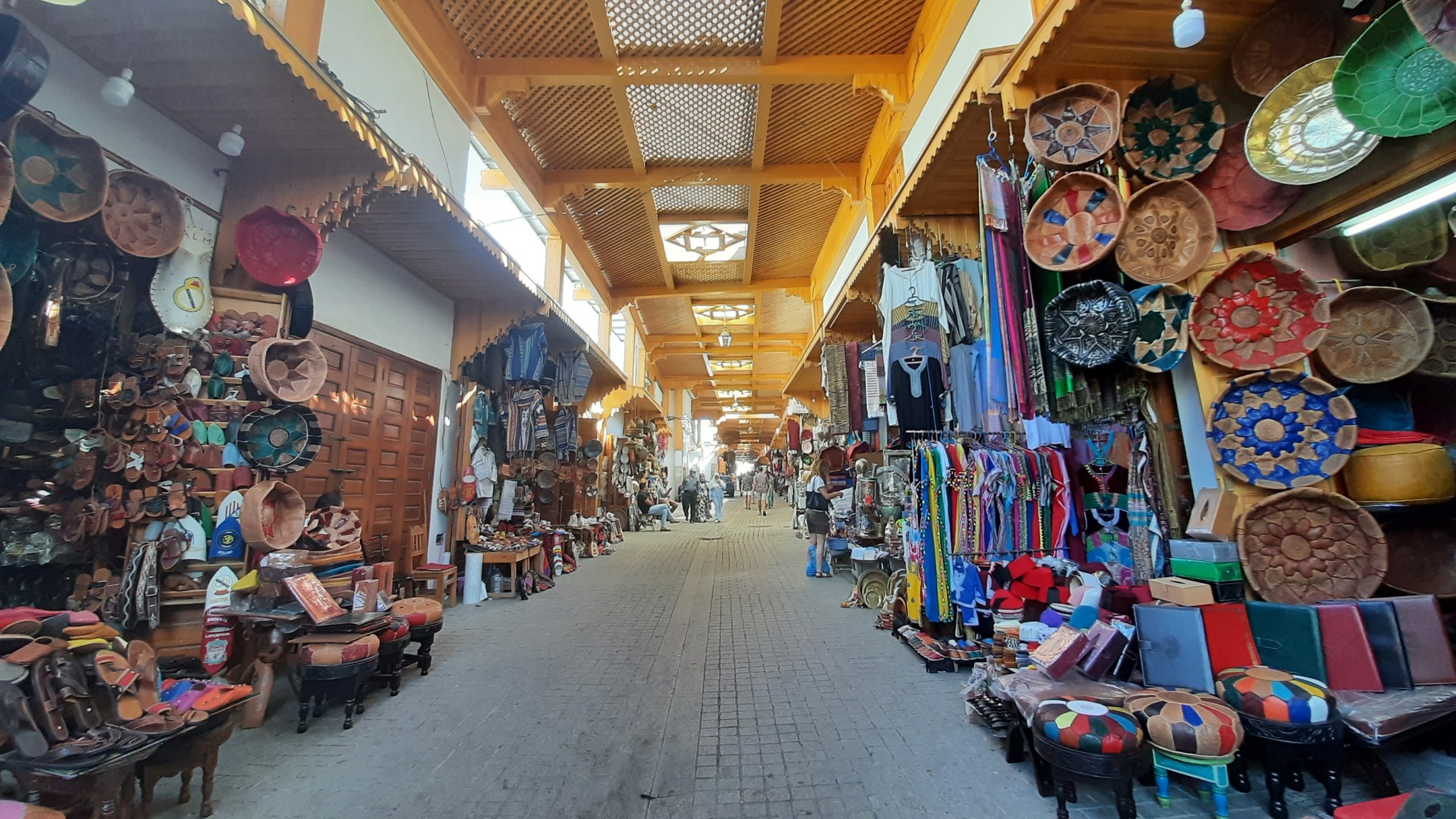 شارع القناصل بعد ترميمه وتأهيله - خاص