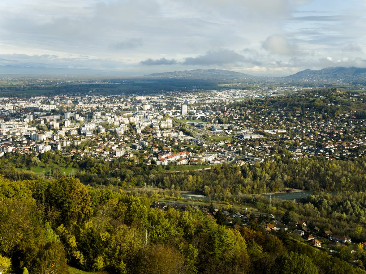 فرنسا أبوظبي محمد بن زايد