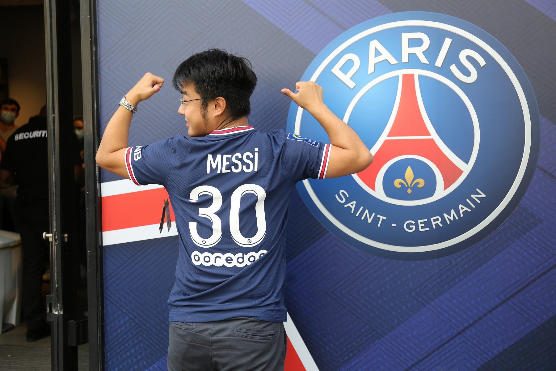 قمصان ليونيل ميسي باريس سان جيرمان