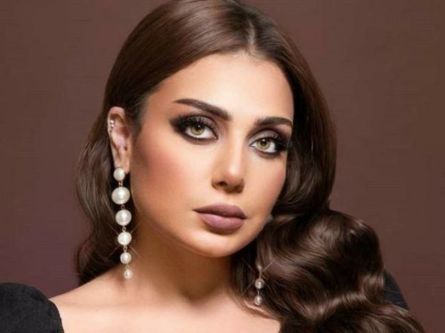 ابنة الفنانة هيفاء وهبي تصف نفسها بـ”سكر على مربى”.. نشرت صورتها بـ”اللوك” الجديد على إنستغرام