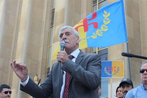 لها رئيس وحكومة وعملة وتحميها فرنسا.. ما هي حركة “الماك” التي تطالب باستقلال القبائل عن الجزائر؟