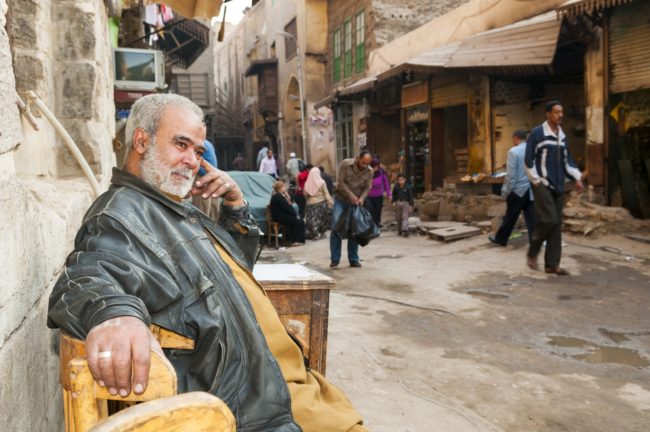 الاكتئاب المجتمعي في العالم العربي.. كيف تنتشر عدوى البؤس؟