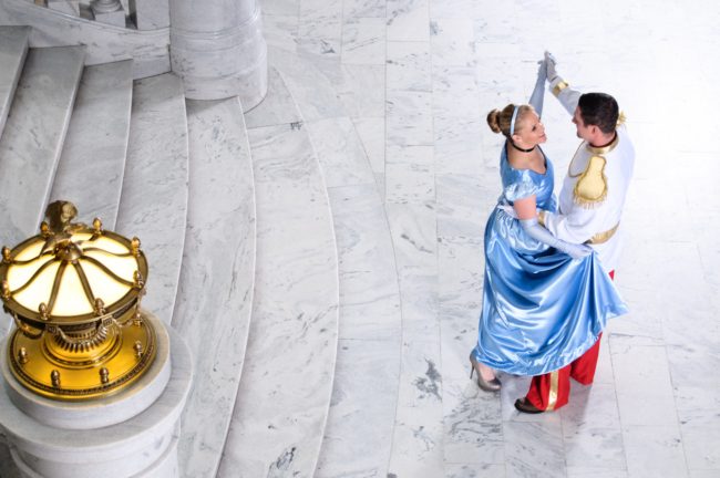 إعلان تشويقي من أمازون عن فيلم “سندريلا”.. المنصة كشفت موعد عرض القصة الأسطورية (فيديو)