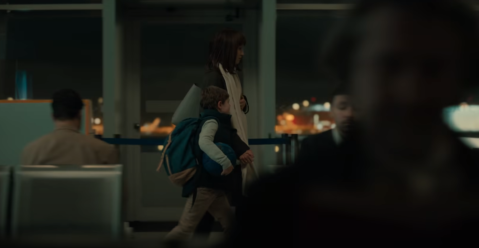 كيف استطاع فيلم “Blood Red Sky” أن يُعيد دور الأم المفقود في سينما الرعب؟