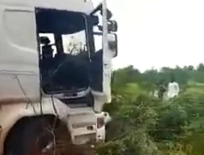 مقتل سائقَين مغربيين على يد مسلحين في مالي في عملية منظمة.. كانا على متن شاحنة لنقل البضائع إلى إفريقيا (فيديو)