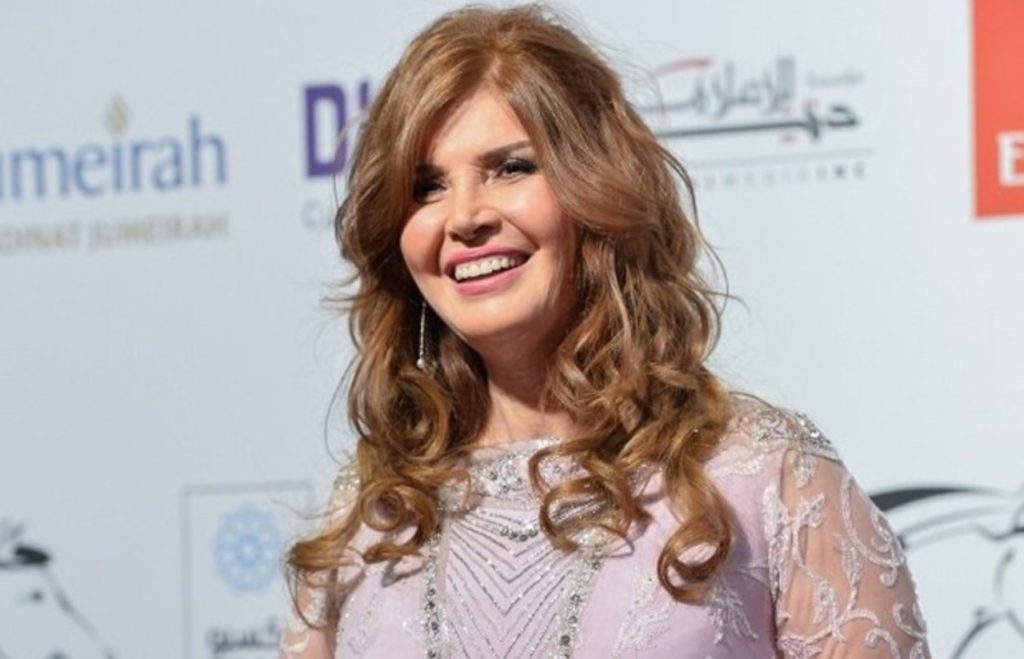 تويتر/ نجاة ميرفت أمين من الموت