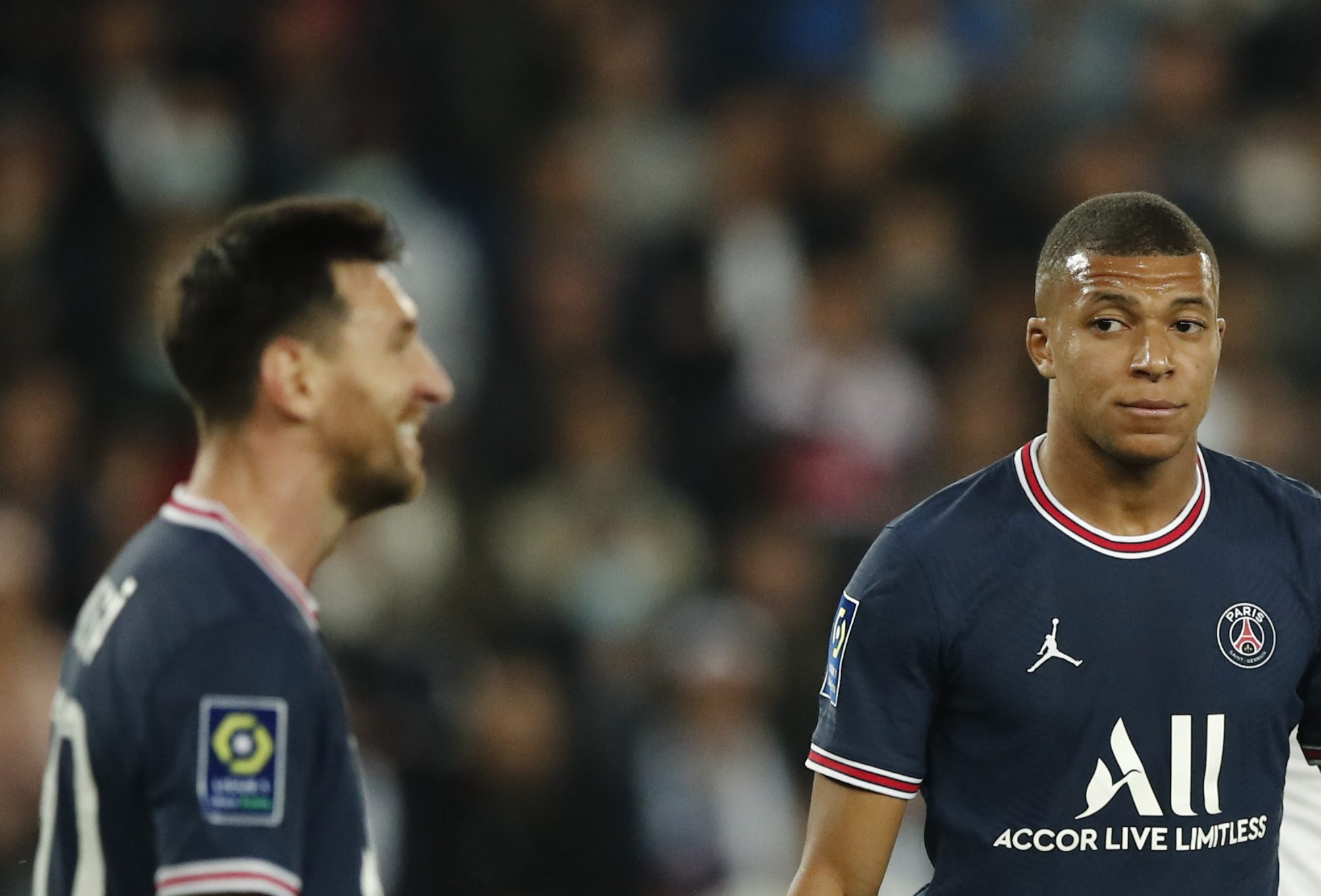 ميسي ومبابي خارج تشكيلة العام (رويترز)