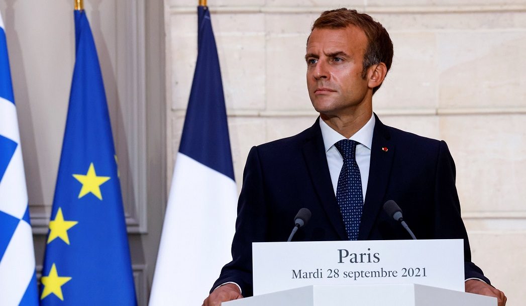 ماكرون يدعو أوروبا لحماية نفسها