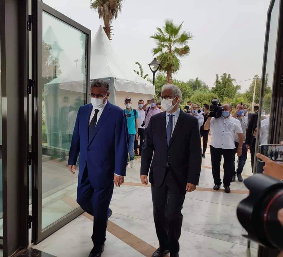 استقبل أخنوش الأمين العام لحزب الاستقلال (مواقع التواصل الاجتماعي)
