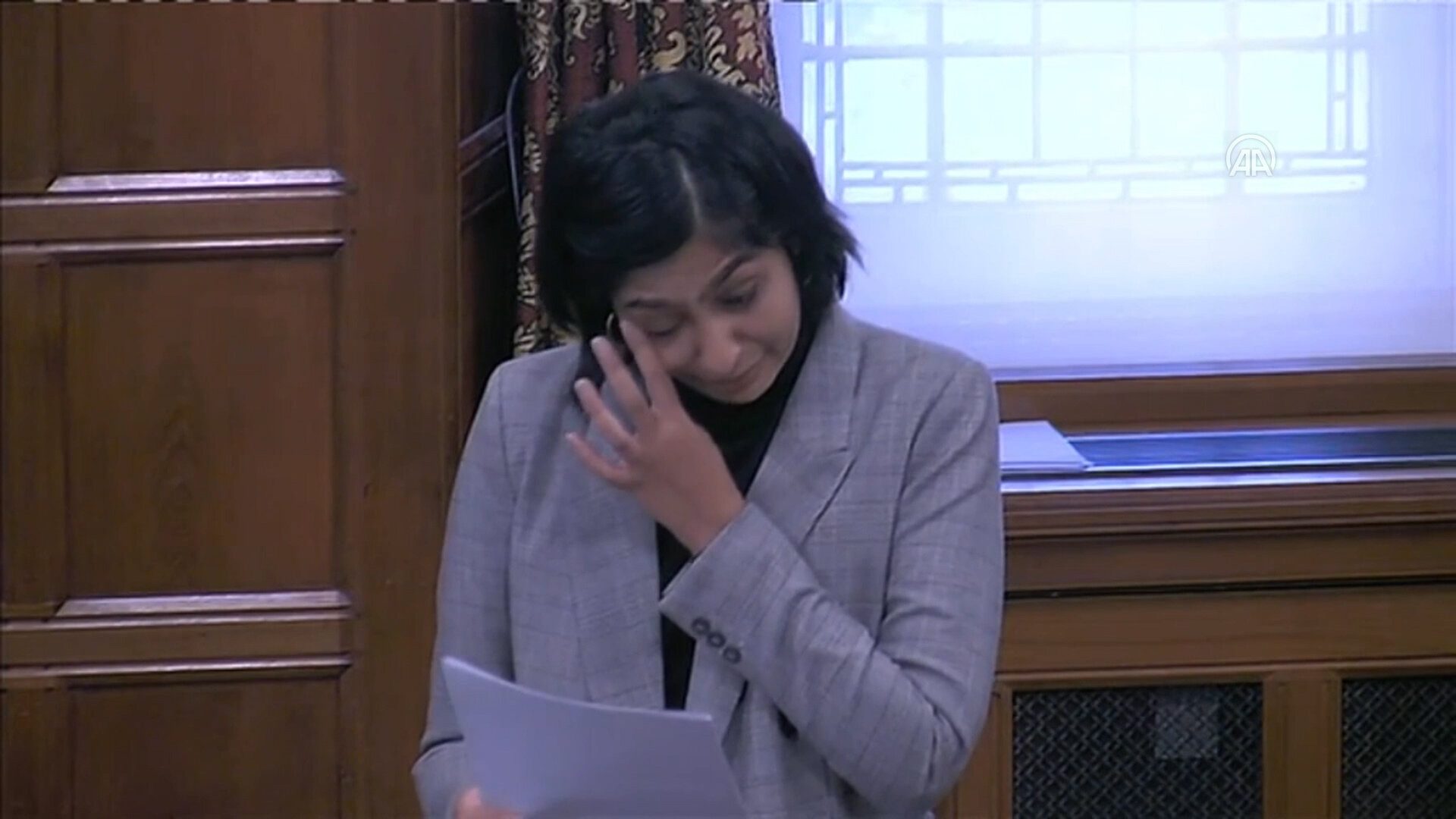 بريطانيا زارا سلطانة