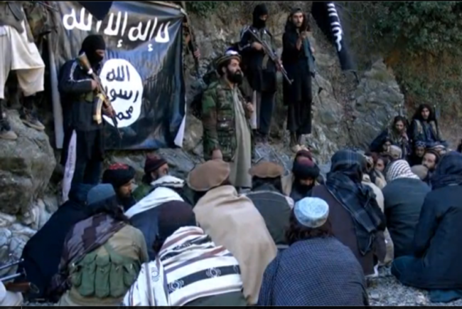 بعد تصاعد هجماته في أفغانستان.. كيف يسعى تنظيم “داعش خراسان” لمنافسة طالبان على النفوذ؟