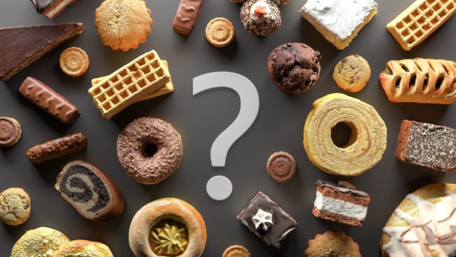 بينها المقليات والمشروبات المُحلَّاة.. 6 أطعمة تؤثر سلباً على صحة الدماغ وتُضعف قدراتك العقلية