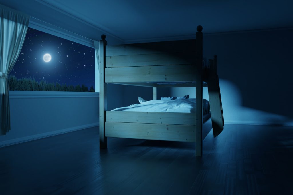 تأثير القمر على النوم