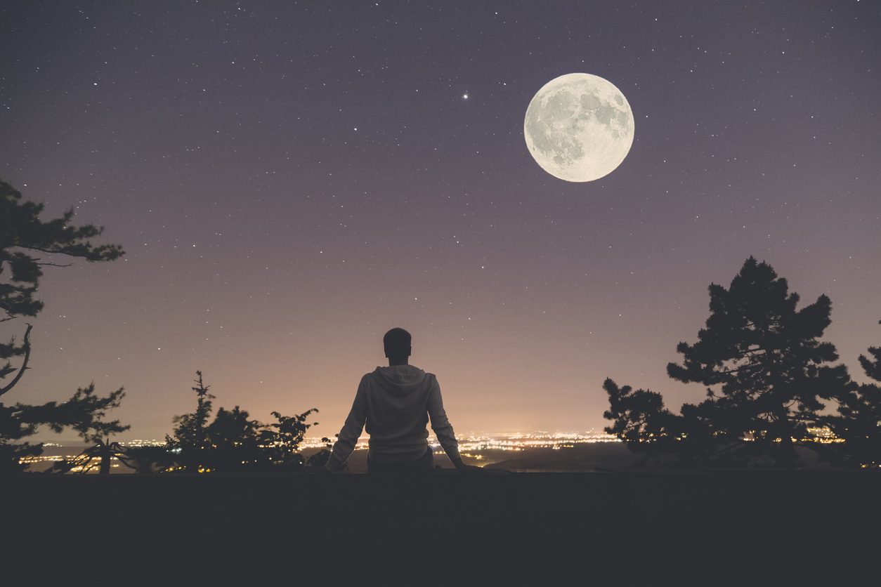 istock خرافات علمية