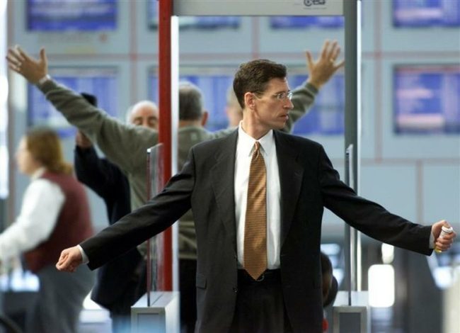 مواطنوها تحت المراقبة.. كيف حوّلت أحداث 11 سبتمبر الولايات المتحدة إلى دولة بوليسية؟