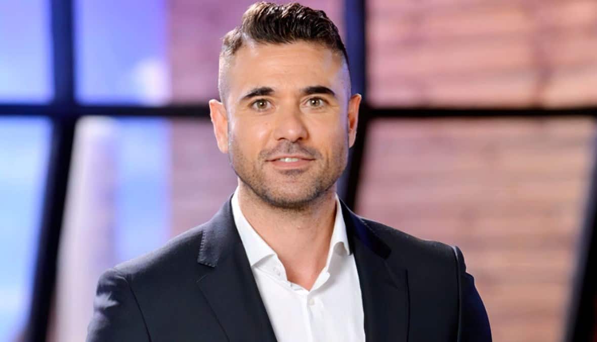 “هرب ليلة الخطبة”.. نضال الأحمدية تتحدث عن علاقة حب جمعت أحمد عز بنجمة لبنانية