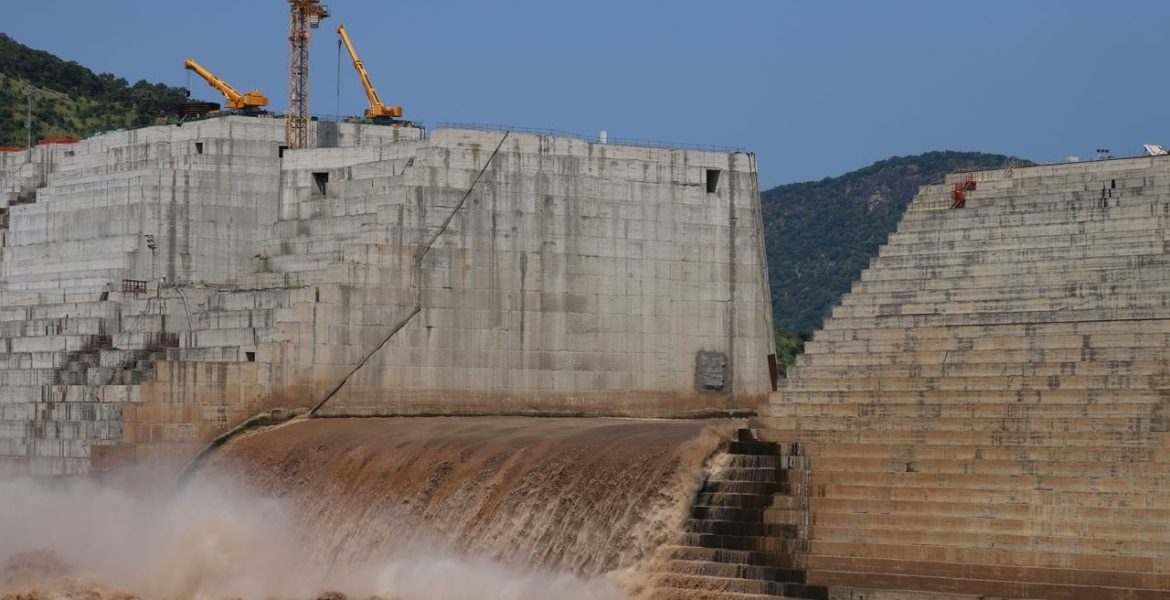 مصر تعاني عجزاً مائياً