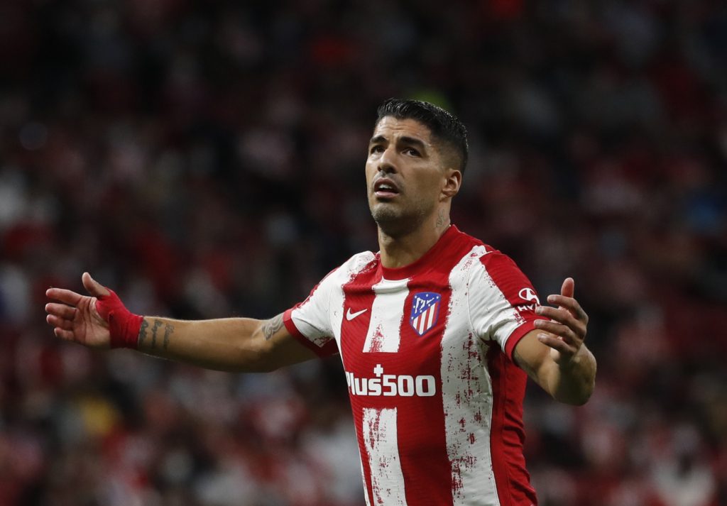 لويس سواريز غادر برشلونة بطريقة صادمة (رويترز)