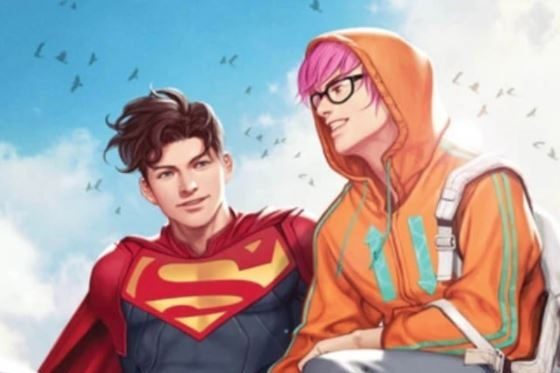 سوبرمان مزدوج الميل الجنسي - DC Comics