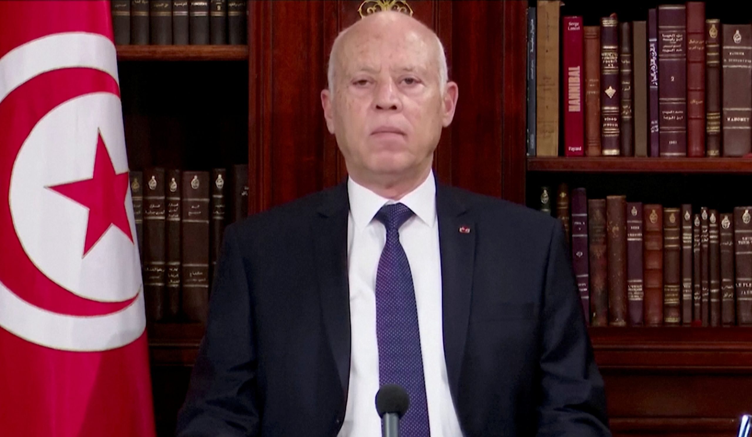 اعتقال نائب ومذيع تلفزيوني بتونس