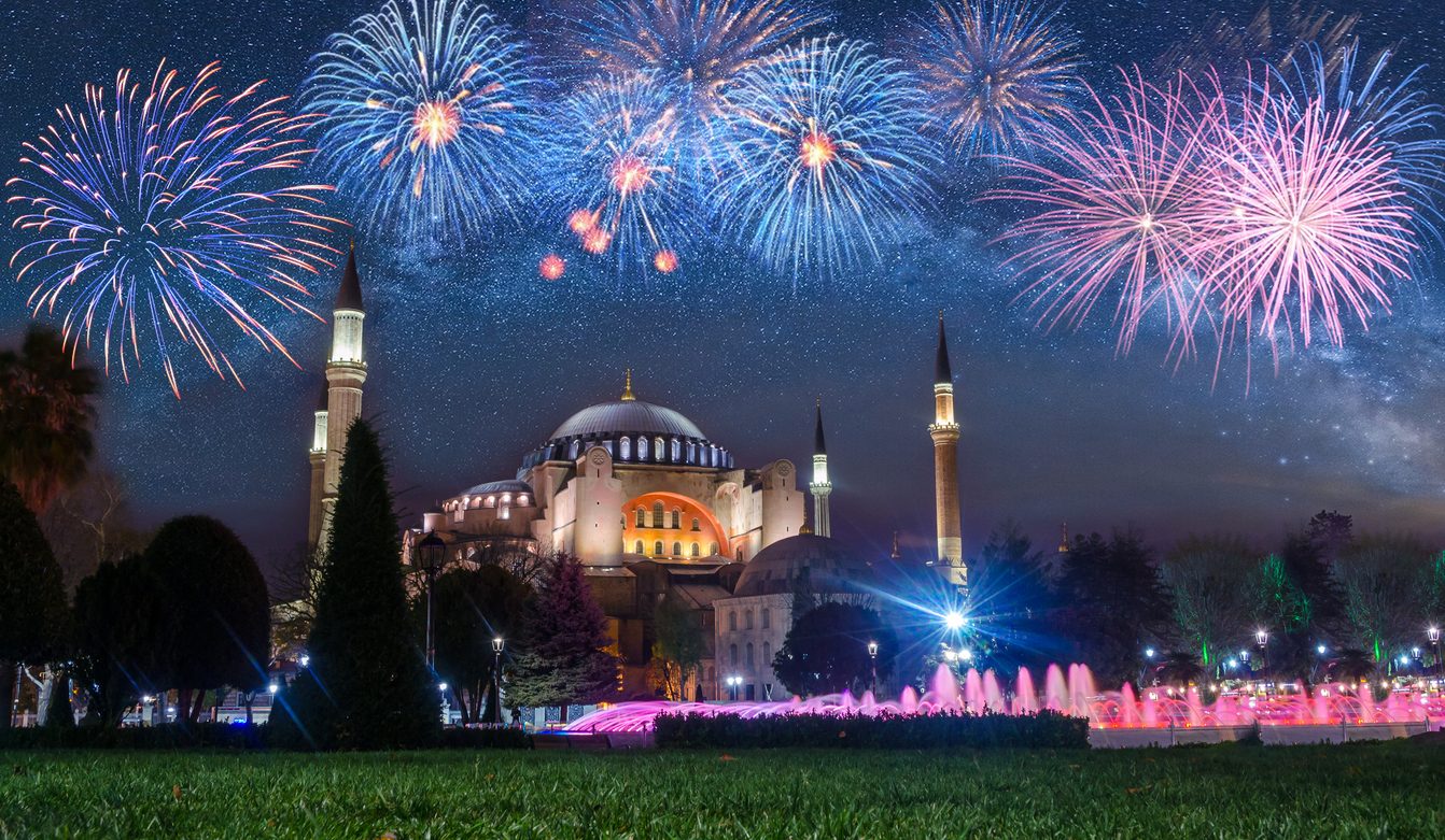 عيد المولد النبوي \ istock