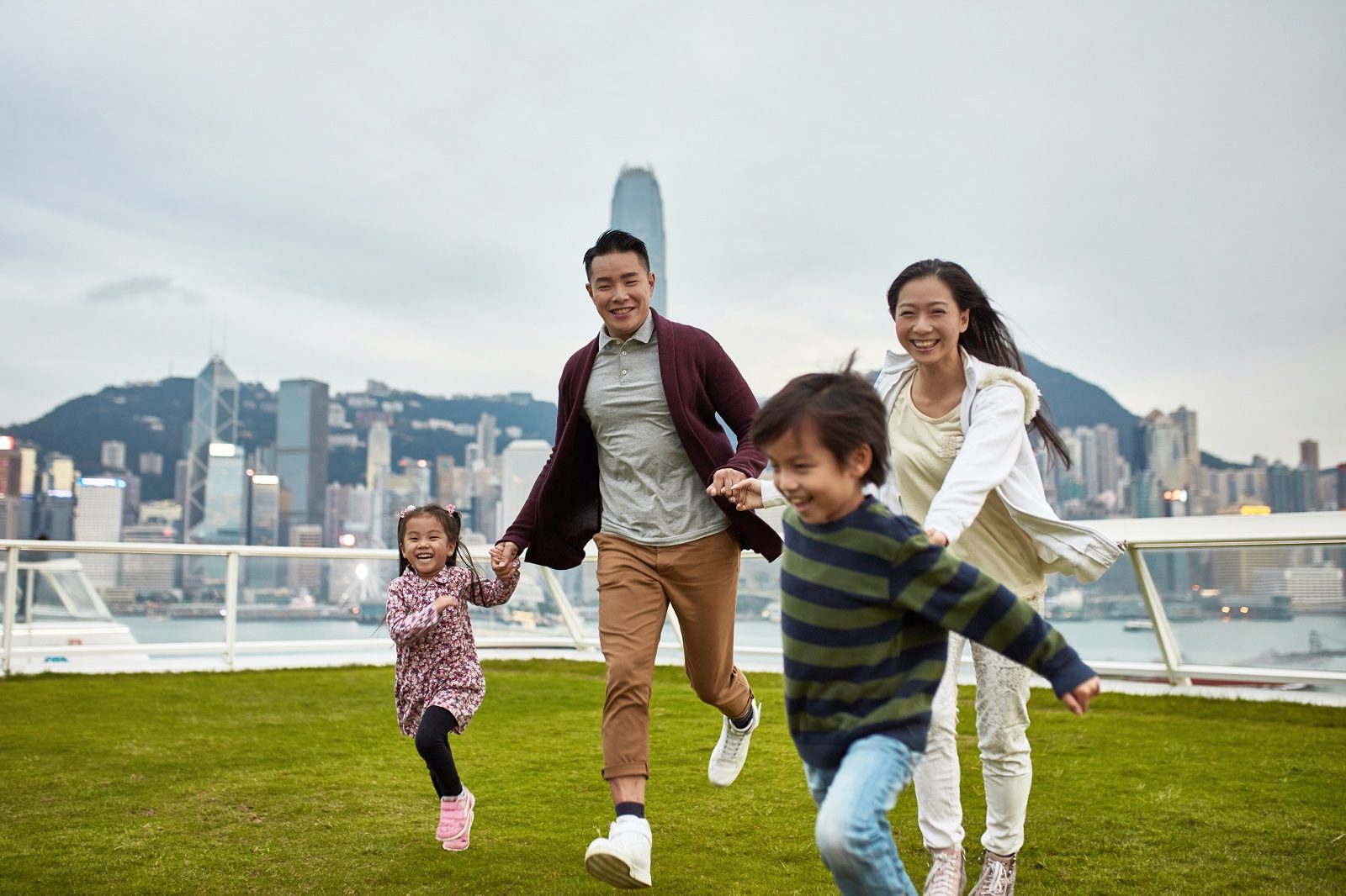 الصين مشروع قانون يعاقب الآباء