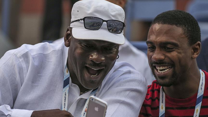 أسطورة كرة السلة الأمريكي مايكل جوردن/ الأناضول