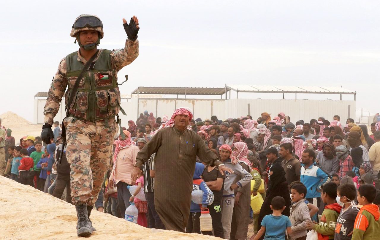 هل يشمل تطبيع العلاقات بين الأردن وسوريا عودة اللاجئين؟ عمّان تسعى لإنهاء أزمة “أثقلت كاهلها”