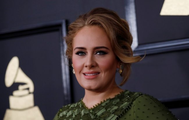 جنون الجمهور بالنجمة أديل يُشعل سعر تذكرة حفلها لـ10 آلاف دولار! ستلتقي محبيها لأول مرة منذ سنوات