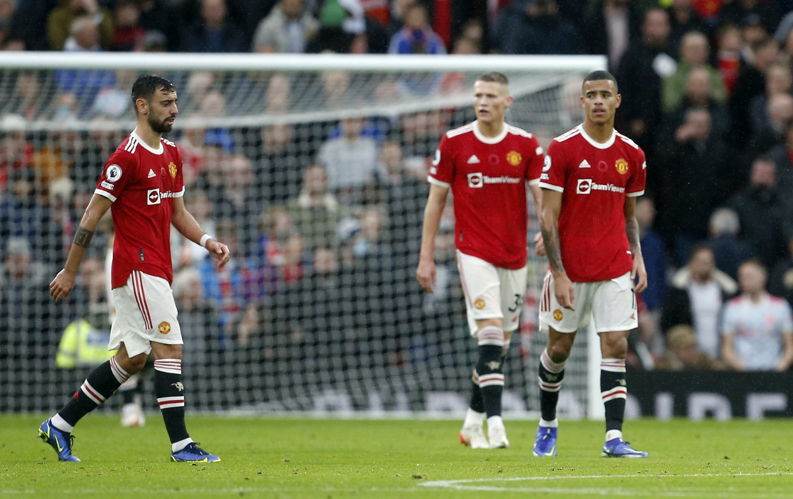 مانشستر يونايتد خسر الديربي أمام السيتي (رويترز)