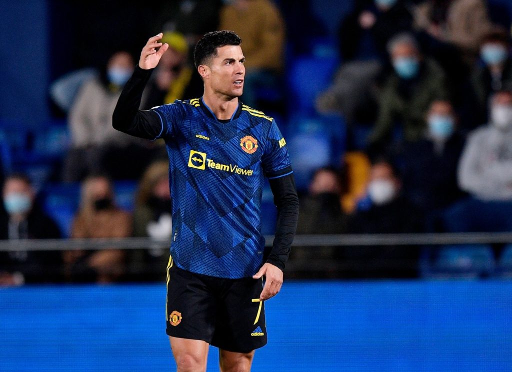 أسلوب مدرب مانشستر يونايتد الجديد قد يتعارض مع طريقة لعب رونالدو (رويترز)