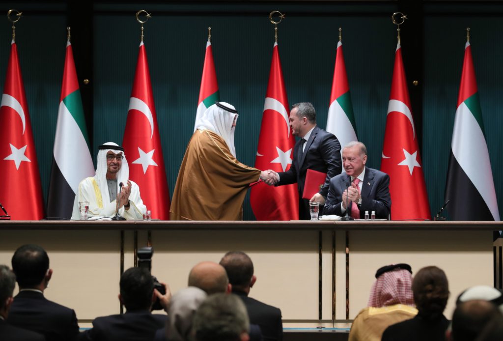 الإمارات تركيا إيران أبوظبي دبي