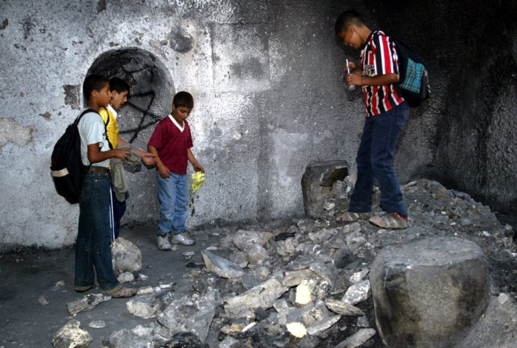 صورة أرشيفية لقبر يوسف