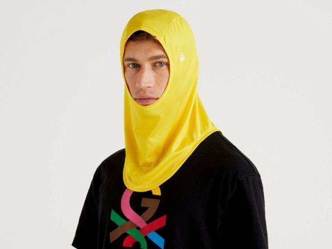 الموضة الجديدة أن يرتدي الرجال الحجاب! مغني راب أصله عربي وراء فكرته، وشركة أزياء عالمية تنتجه