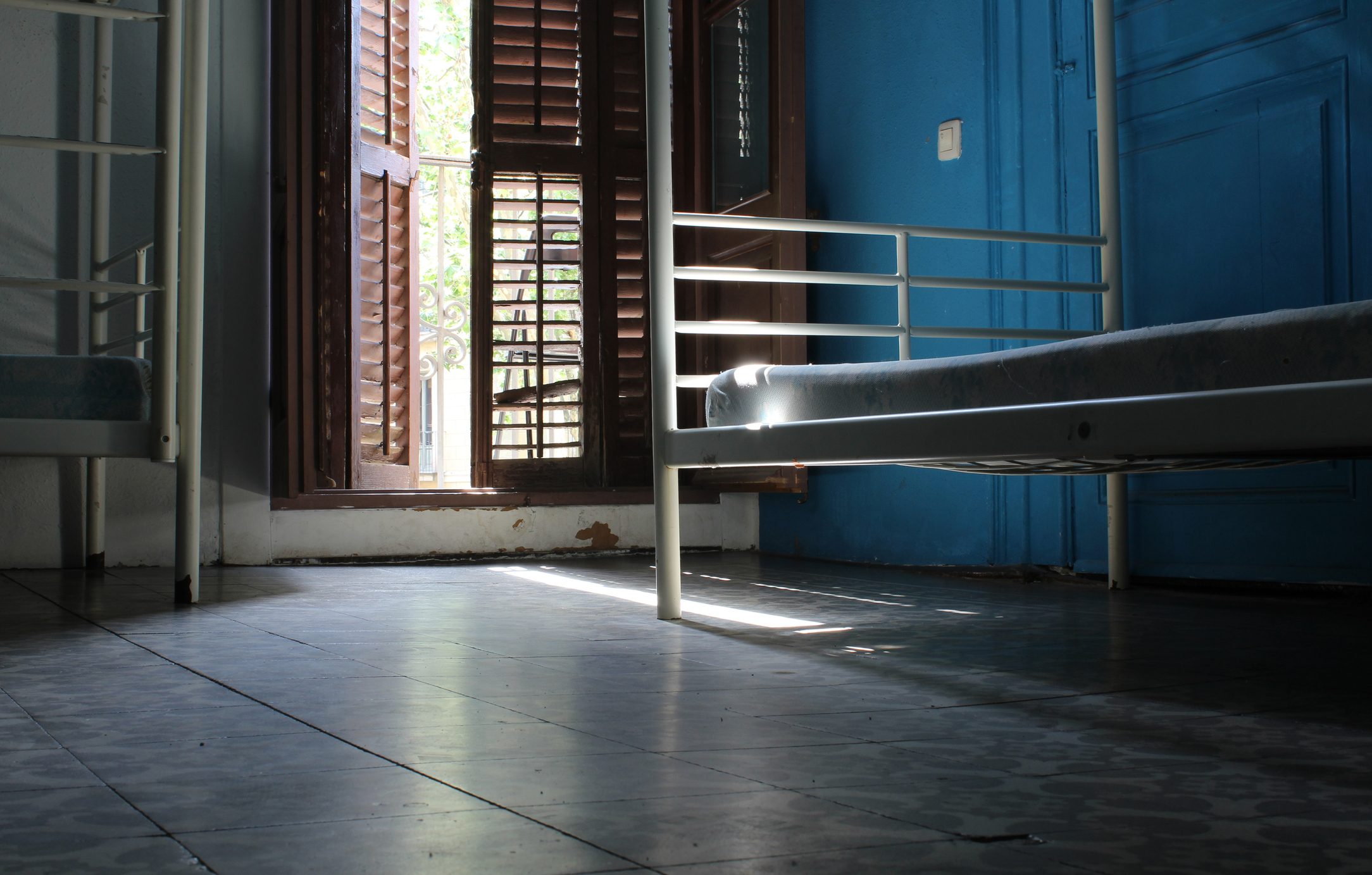 سرير في مستشفى/ Istock