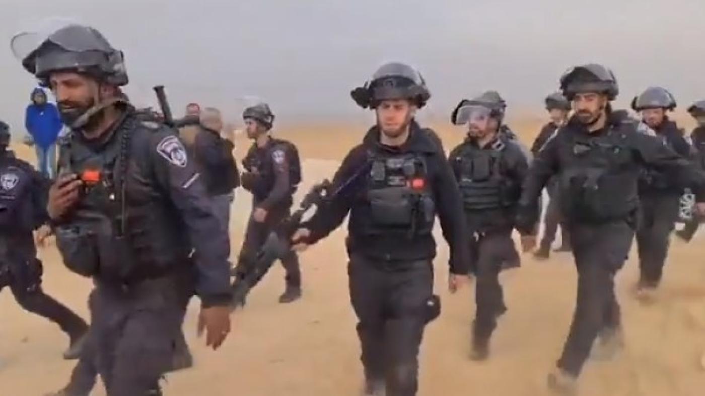 قوات الاحتلال تشن “حملة تدمير” على قرى فلسطينية.. أتلفت محاصيلهم وخرّبت أراضيهم لإجبارهم على الرحيل