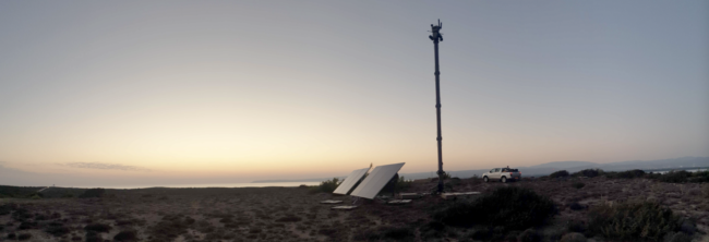 فزاعةٌ قيمتها 10 ملايين دولار للحصول على جدار العزل الذكي والمثالي