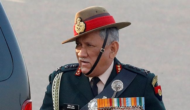 تحطّم مروحية يقتل رئيس هيئة الأركان بالهند وزوجته وآخرين.. الجنرال كان من المقربين لمودي (فيديو)