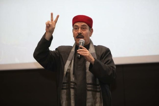 لطفي بوشناق لـ”عربي بوست”: لا مشكل أن أغني أمام الرئيس، والفنان لا يحاسب إلا على ما صدر على لسانه