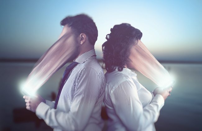 وحش غرز أنيابه بحياتنا.. 6 أشياء ساعدتني في التغلب على إدمان السوشيال ميديا