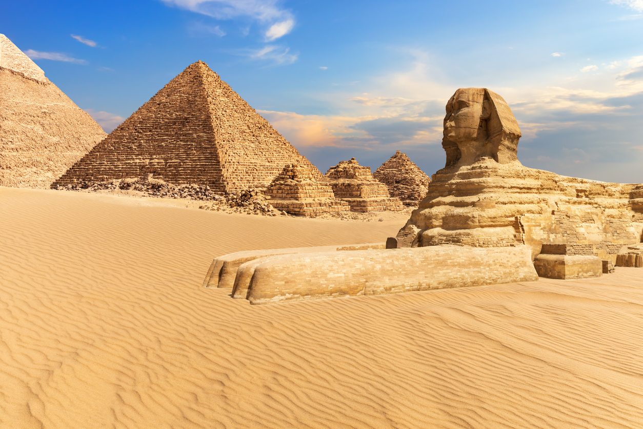 لماذا توقف الفراعنة عن بناء الأهرامات؟\ iStock
