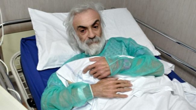 رجل إيطالي “يعود من الموت” بعد 44 عاماً.. اعتبرته السلطات ميتاً قبل أن تحدث المفاجأة داخل مستشفى