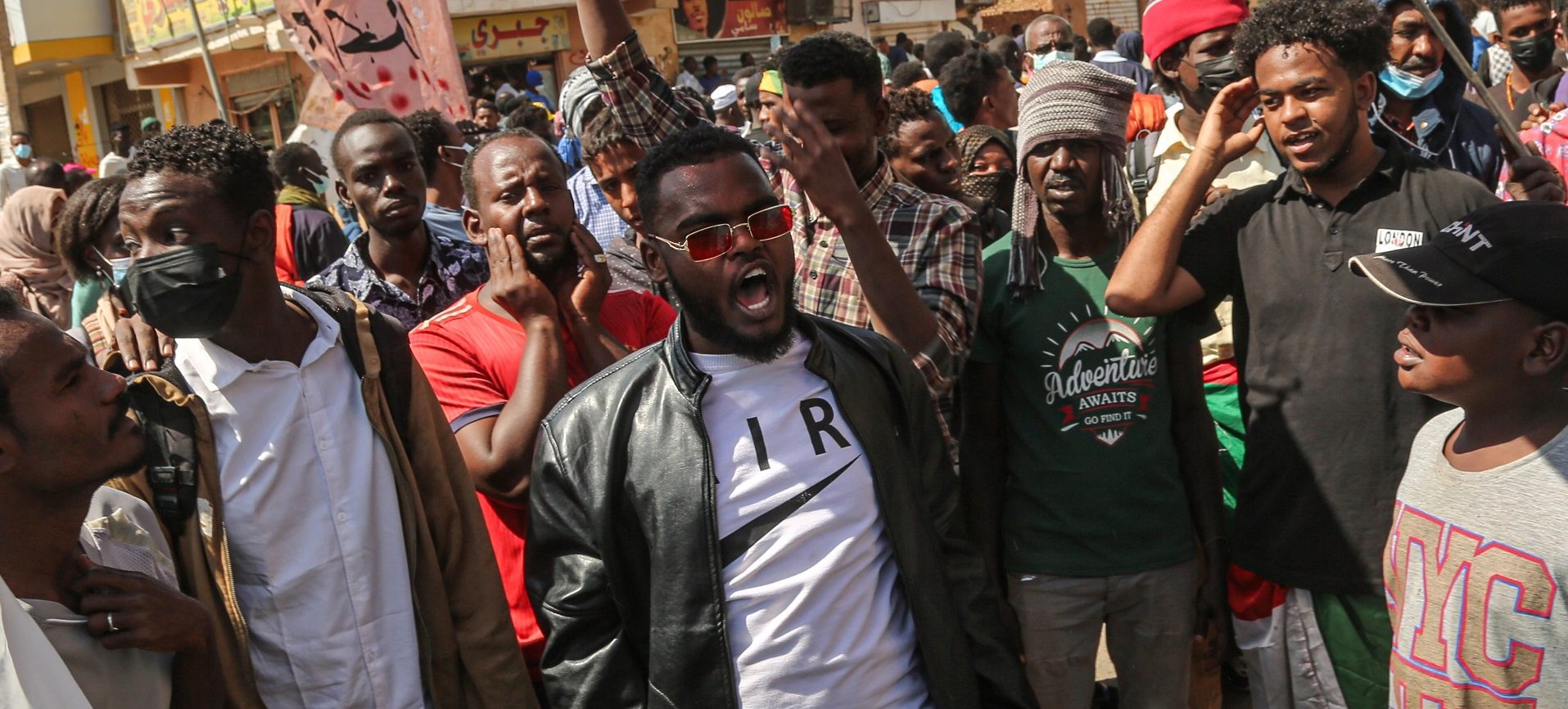 “أطباء السودان” تعلن مقتل متظاهر جديد في احتجاجات حاشدة بالخرطوم.. عدد الضحايا ارتفع إلى 79